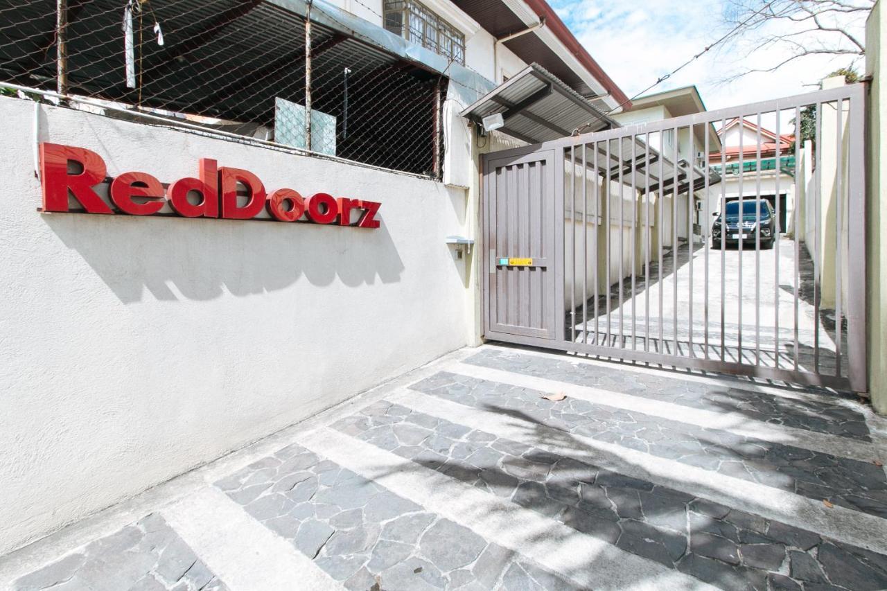 Reddoorz Plus @ A Rita Street San Juan San Juan  Eksteriør bilde